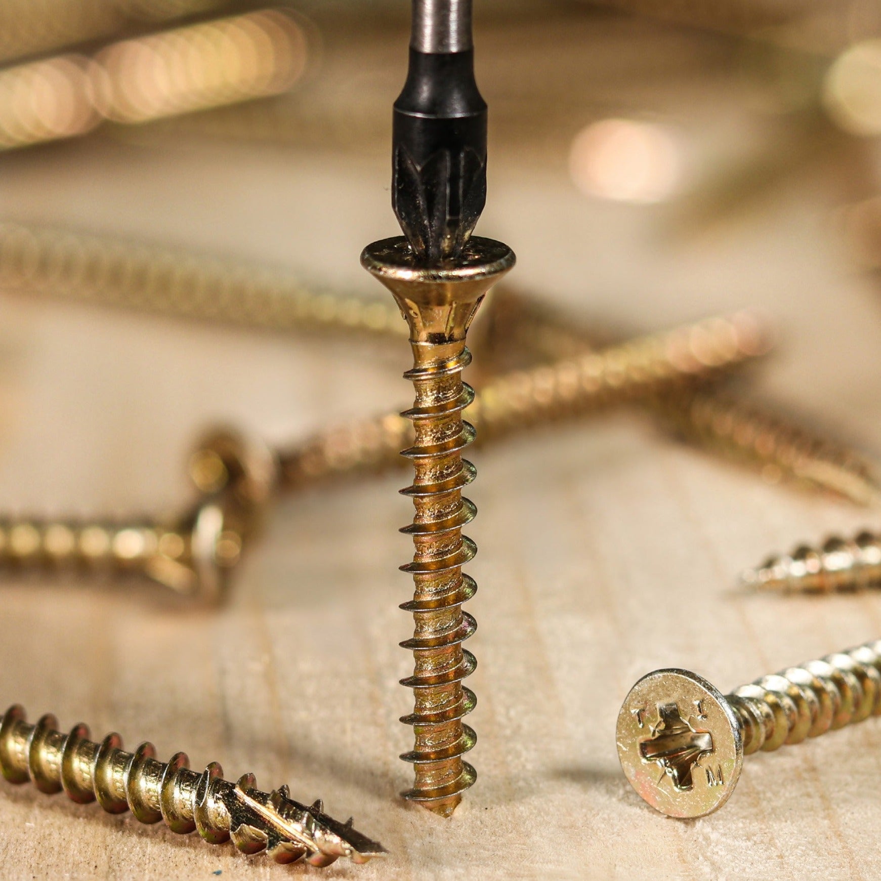 C2 Strong-Fix Premium Multi-Purpose Screws - Assorted Trade Case - PZ -Double Countersunk - Yellow