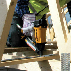 Bostitch MCN150-E Strap Shot Metal Connecting Pneumatic Nailer