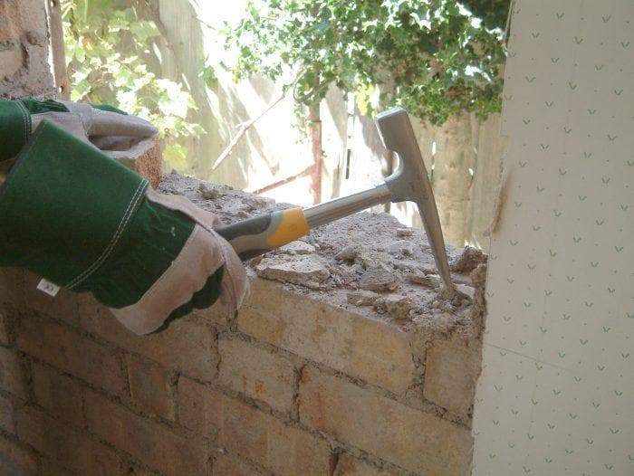 Roughneck Tubular Handle Brick Hammer 680g (24oz)