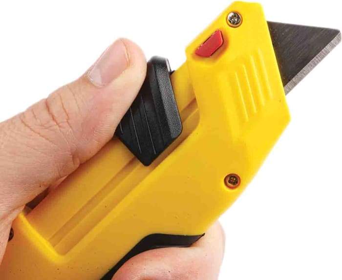 Stanley FatMax Auto-Retract Tri-Slide Safety Knife